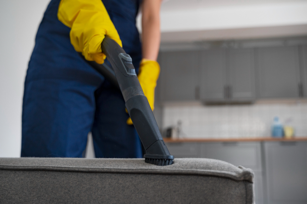 How to Deep Clean Your Apartment: A Room-by-Room Guide