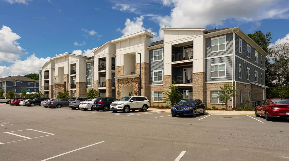 Oasis at Heritage Ample Off-street parking